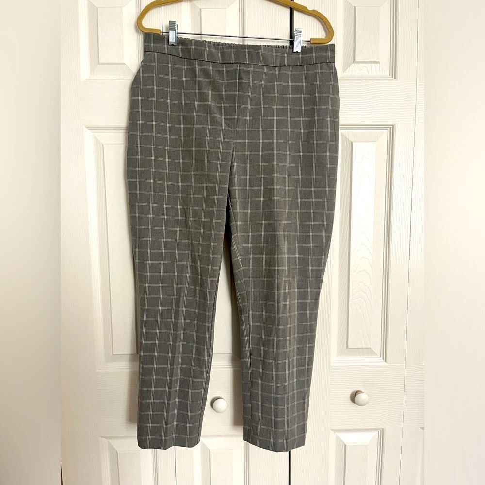 Gray Plaid One Slacks. Size Large